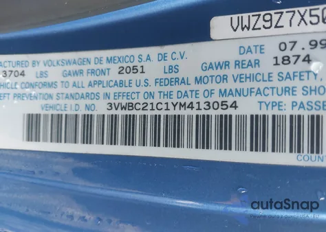 2000 Volkswagen New Beetle Gl z USA, uszkodzony, nr VIN 3VWBC21C1YM413054